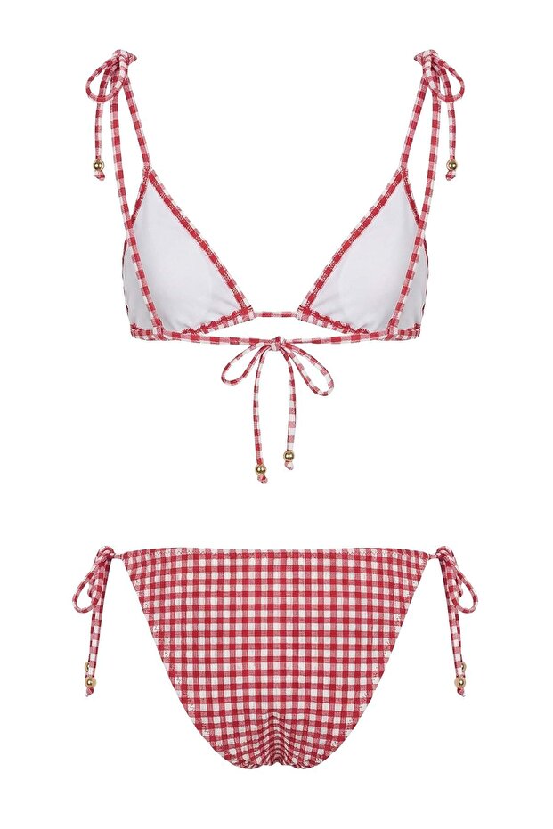 Kırmızı Ekose Dokulu Üçgen Kaplı Boncuk Aksesuarlı Düşük Bel Regular Bikini Takımı TBESS26BT00027 - 6