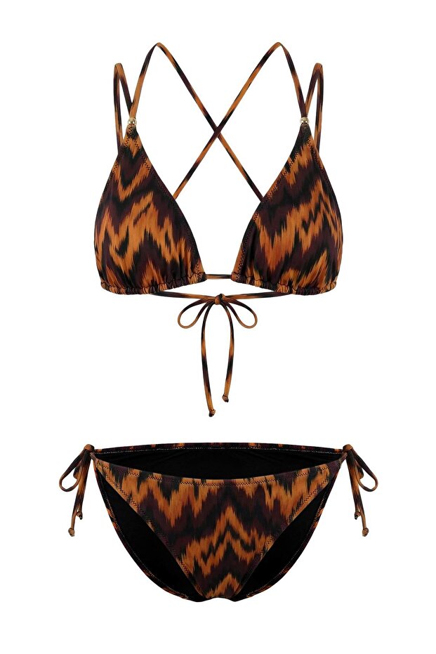 Batik Desenli Üçgen Kaplı Aksesuarlı Düşük Bel Regular Bikini Takımı TBESS26BT00048 - 6