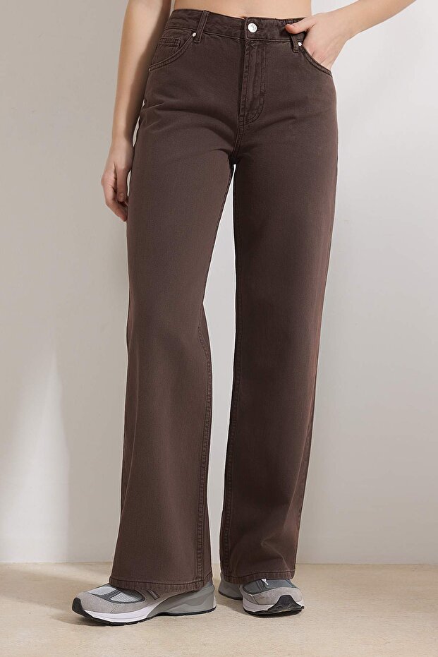 Kahverengi %100 Pamuk Yıkama Efekli Normal Bel Wide Leg Jeans TWOSS26JE00058 - 4