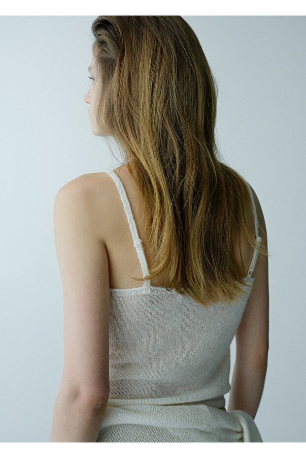 Dantel yakalı bluz - 4