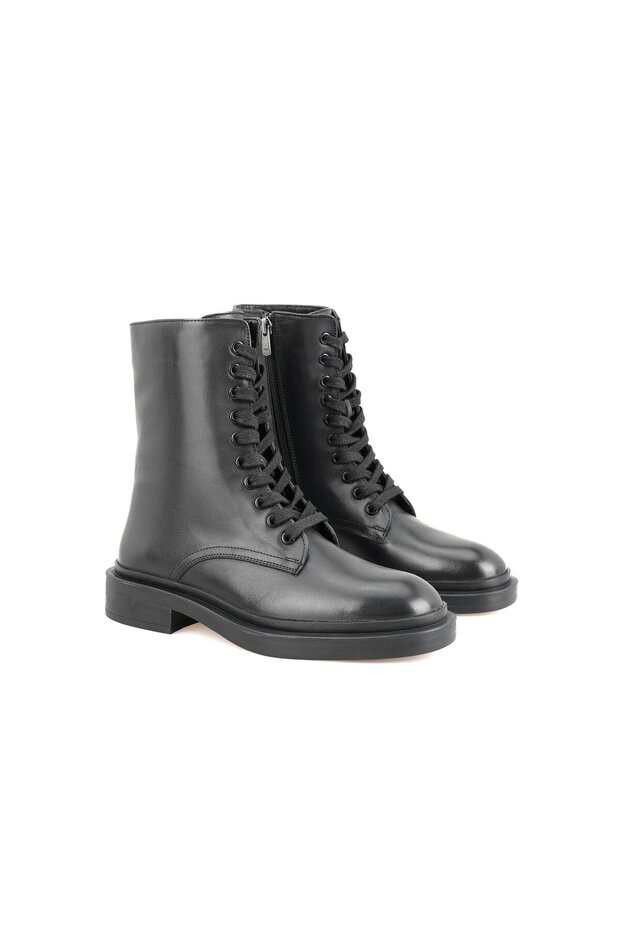 Juan Black Women's Zippered Leather Boots