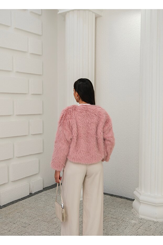 Coatless Imported Quality Fur - 5