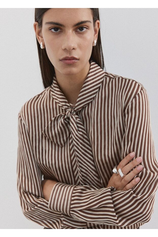 Fiyonk yaka çizgili bluz - 7