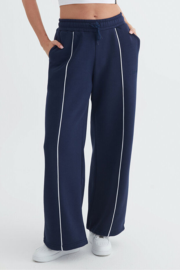 بنطال رياضي نسائي ميرا واسع الأرجل مطاطي B تفاصيل أسطوانية