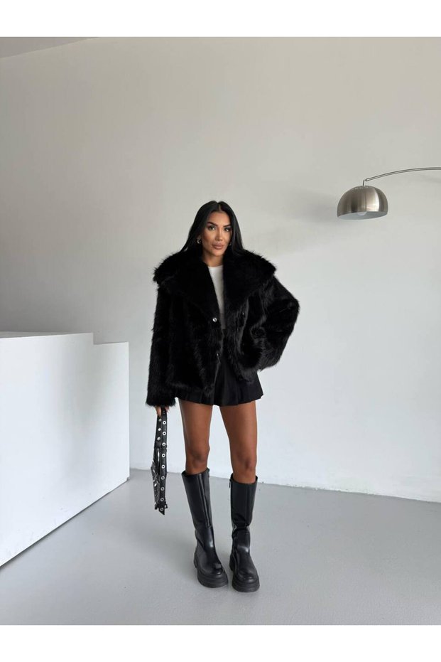 Women's Long Sleeve Lined Faux Fur Jacket Black