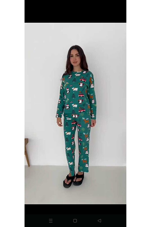 Yılbası temalı pijama takımı