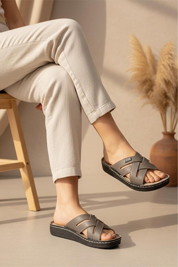 Lema Trend Comfort Cross-Strapped Anatomical Sole Women's Slippers