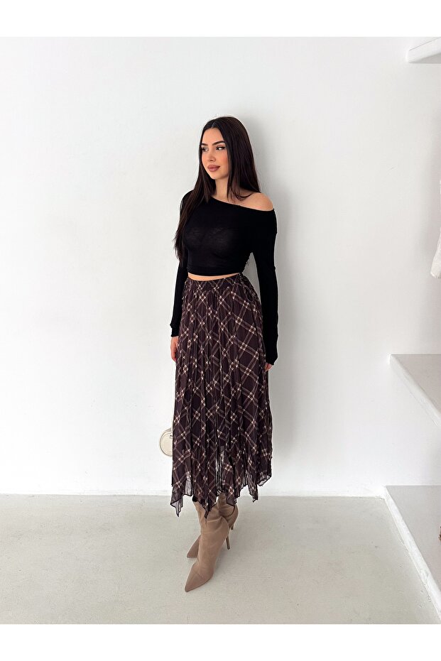 Women's Asymmetrical Chiffon Skirt with Elastic Waist