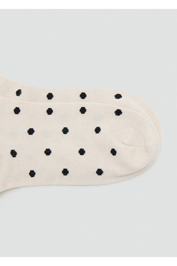 Puantiye desenli çoraplar - 3