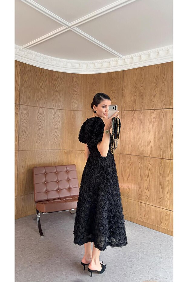 Rochie neagră tridimensională - 3