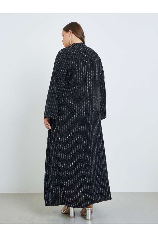 جلابية مزينة بياقة، مقاسات كبيرة - 6