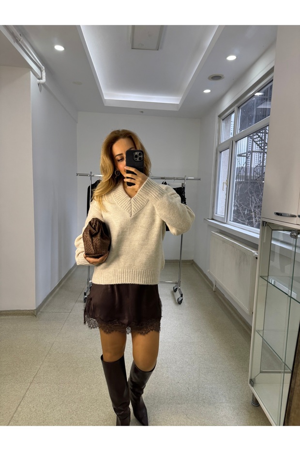 BEJ SATEN ELBİSELİ TRİKO - 3