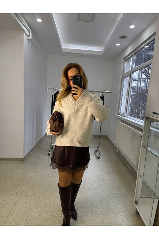 BEJ SATEN ELBİSELİ TRİKO - 2