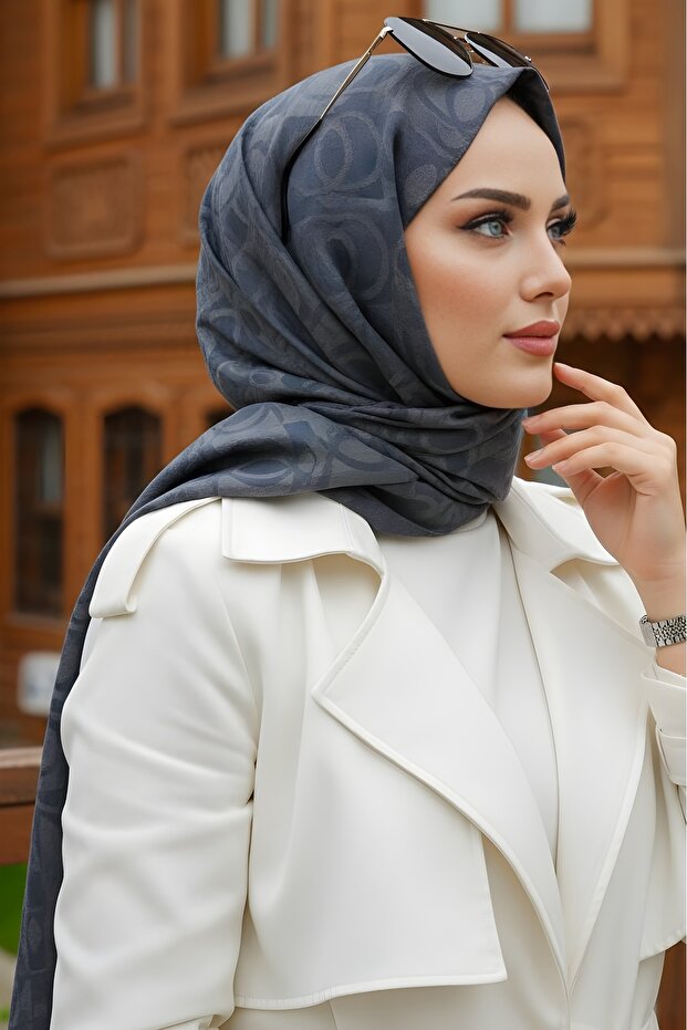 شال بنقشة إيشيكهان باللون البني - 1