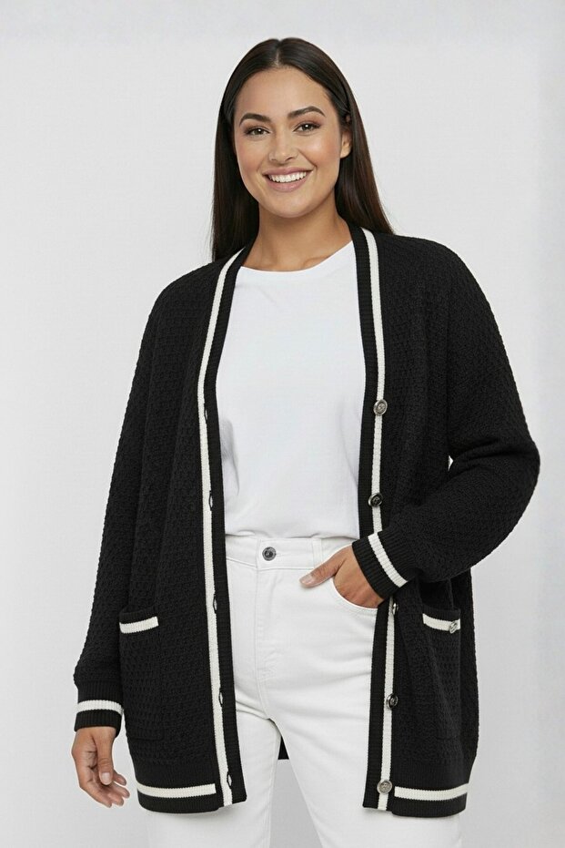 Women's Button-Front Double-Pocket Striped Plus Size Knitwear Cardigan
