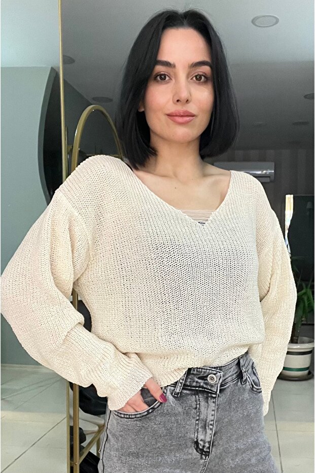 Kremrengi V yaka Örme Triko - 2