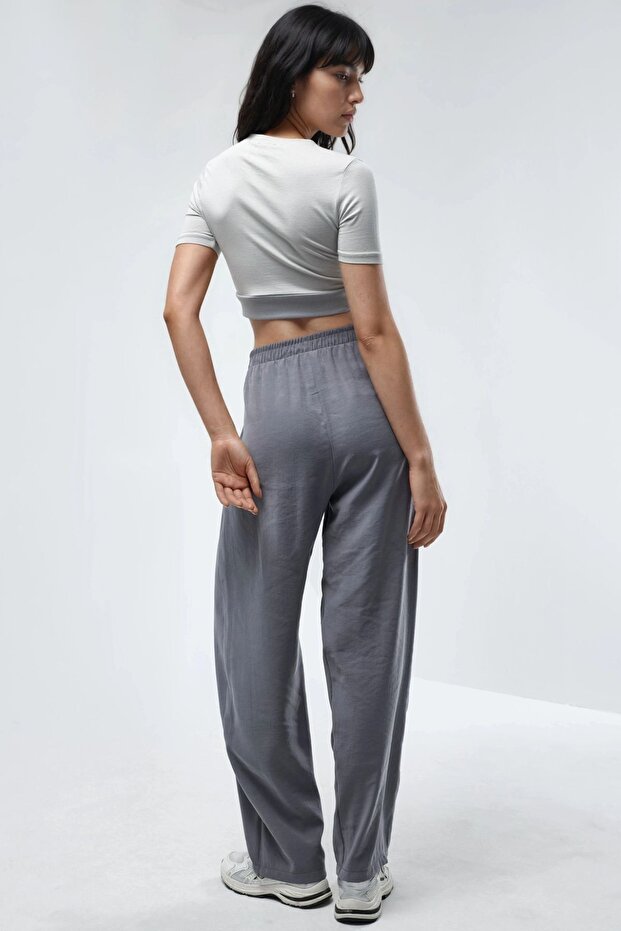 BUSEM Geniş Paçalı Pileli Pantolon - 6