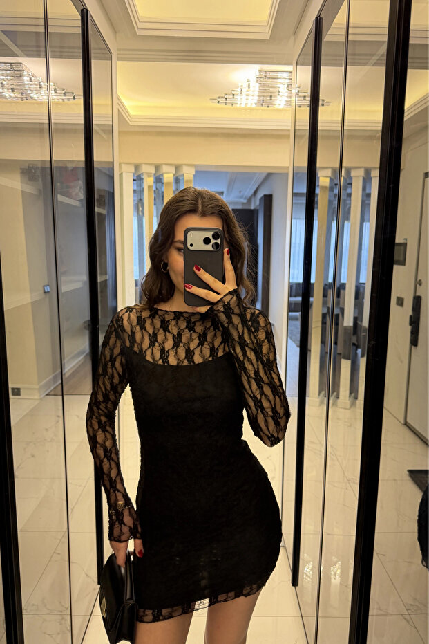 İç Astarlı Dantelli Mini Elbise - 2