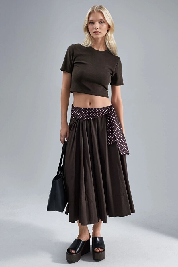 BUSEM Bisiklet Yaka Esnek Örme Crop Top - 4