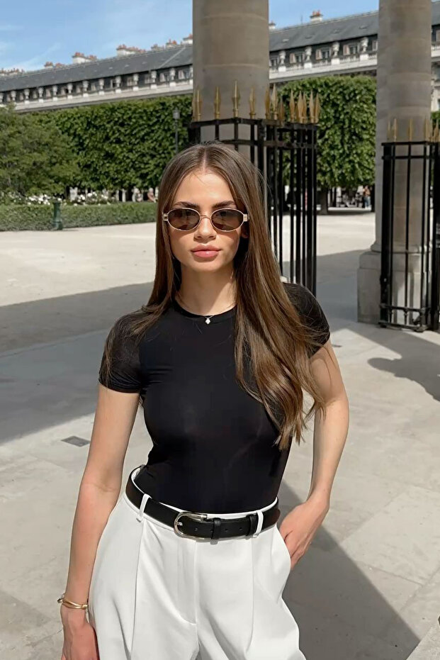 Women's Crew Neck Short Sleeve Body-Hugging Snap Fastener Bodysuit Sun256