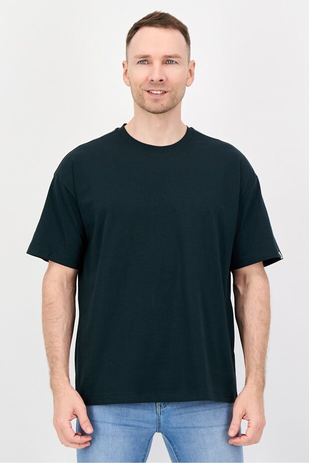 Men Oversized Fit Crew Neck Short Sleeve Solid T-Shirt, Dark Forest