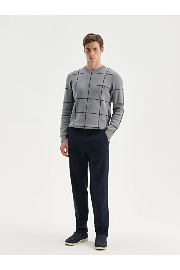 Esvab • Modern & Distinctive Standard Fit 100% Linen Men's Trousers