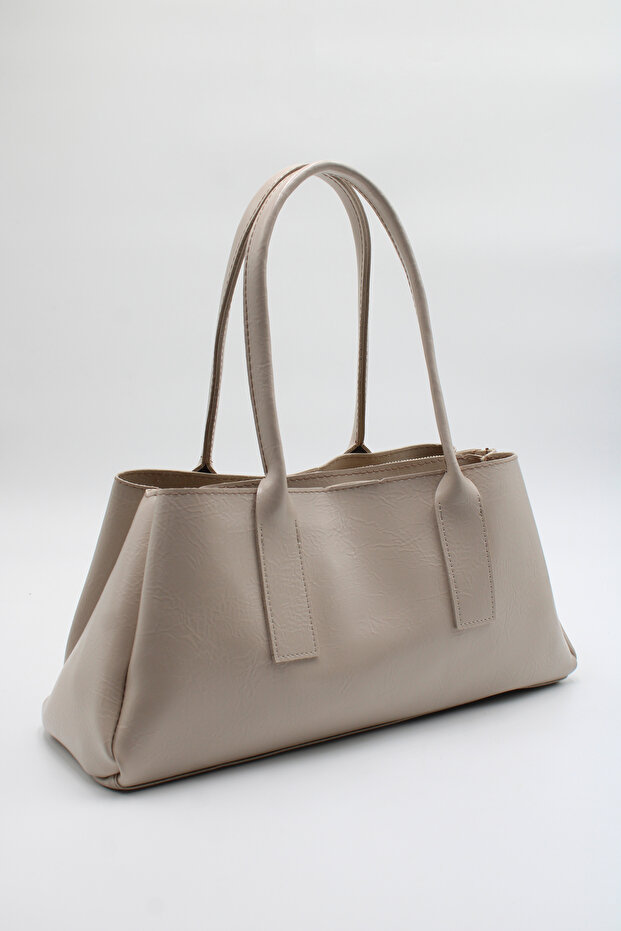 Women's Beige Patent Leather Hand, Arm and Shoulder Bag with 3-Compartment Zipper and Magnet Closure