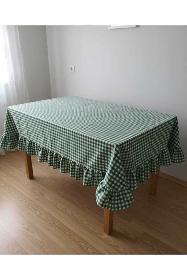 مفرش طاولة منقوش بتصميم كشكش - 3