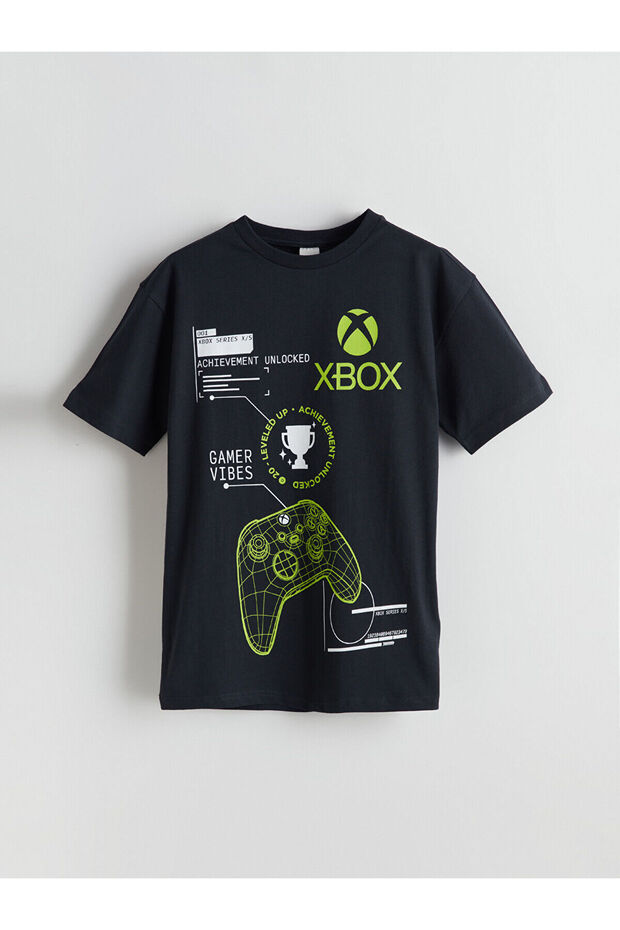 تي شيرت NEVAVM للأولاد بياقة بيضاوية وطباعة Xbox