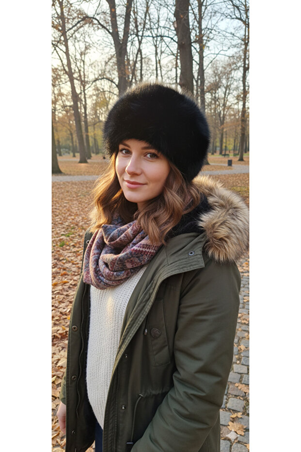 Women's Fur-Like Feathered Hat