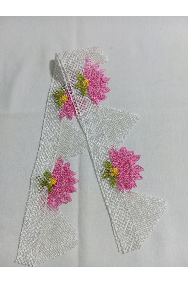 Needlepointed Towel Edge
