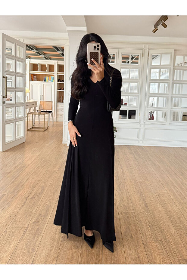 Black V-Neck Maxi Dress with Front Slit - 261009