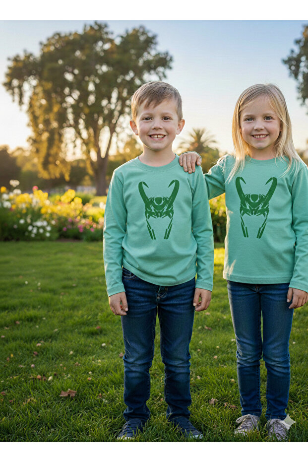 Figure Printed Warm and Comfortable Boys/Girls Sweatshirt