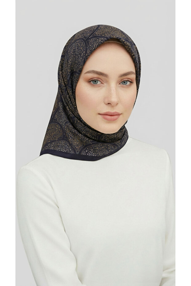 وشاح من الرايون بنقشة دقيقة - 3