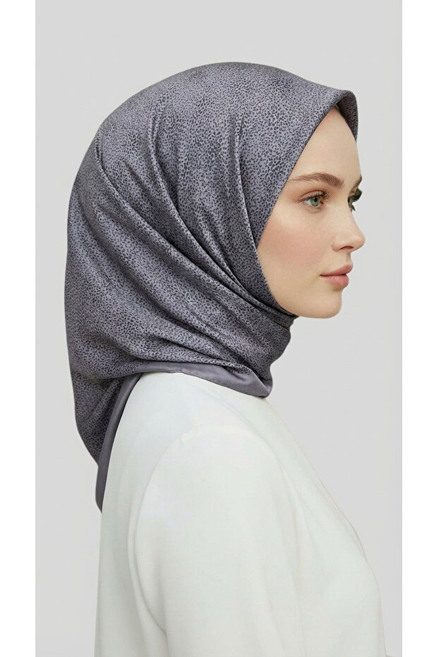 وشاح من الرايون بنقشة دقيقة - 2