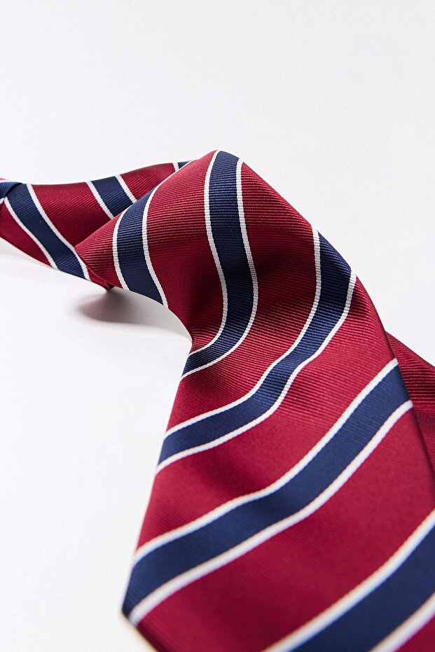 Çizgili kravat - 3