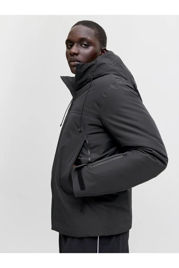 Jack&Jones Core Jcofusıon Technıcal Sn Erkek Mont 12283166 - 2