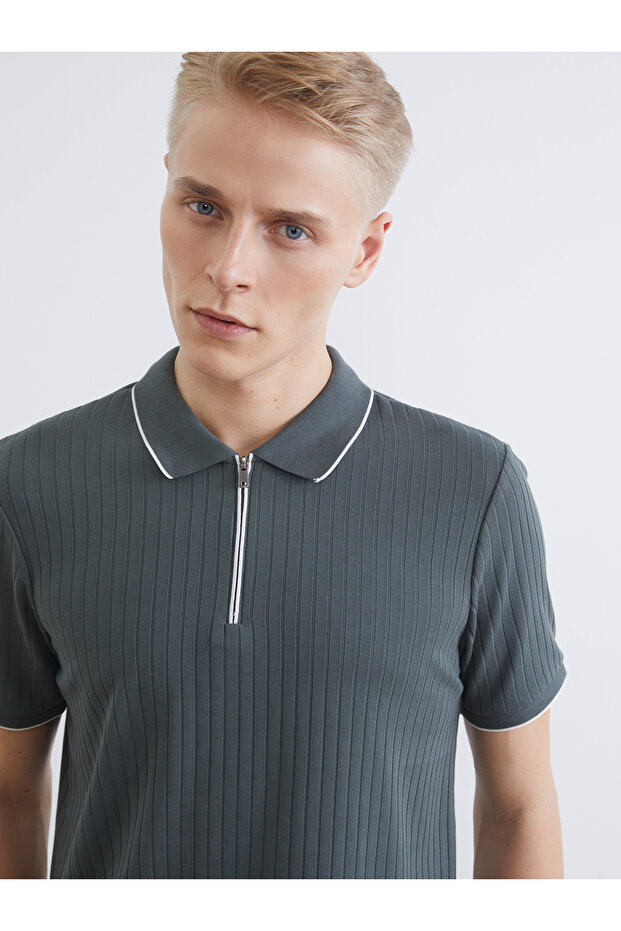 T-Shirts - Men