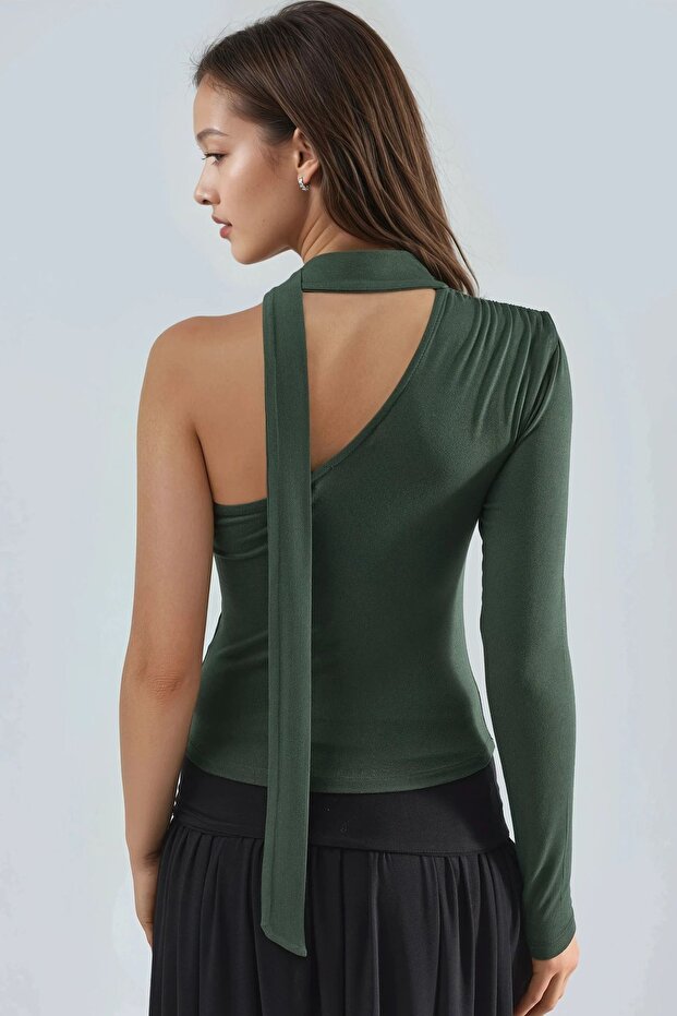 BUSEM Tek Kol Şal Detaylı Bluz - 3