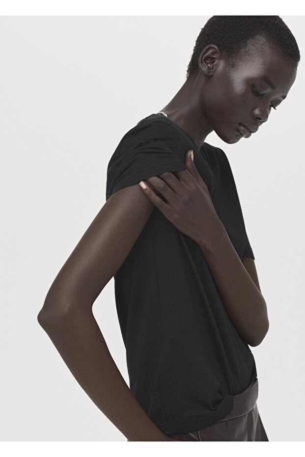 V yakalı pamuklu tişört - 6