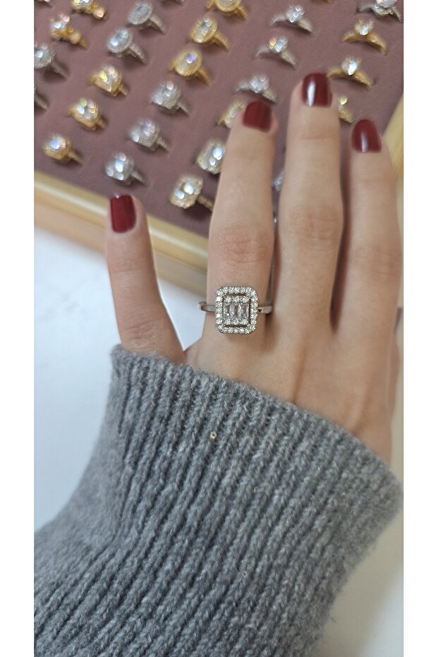 Premium Design Sparkling Women's Double Color Ring Adjustable Without Number