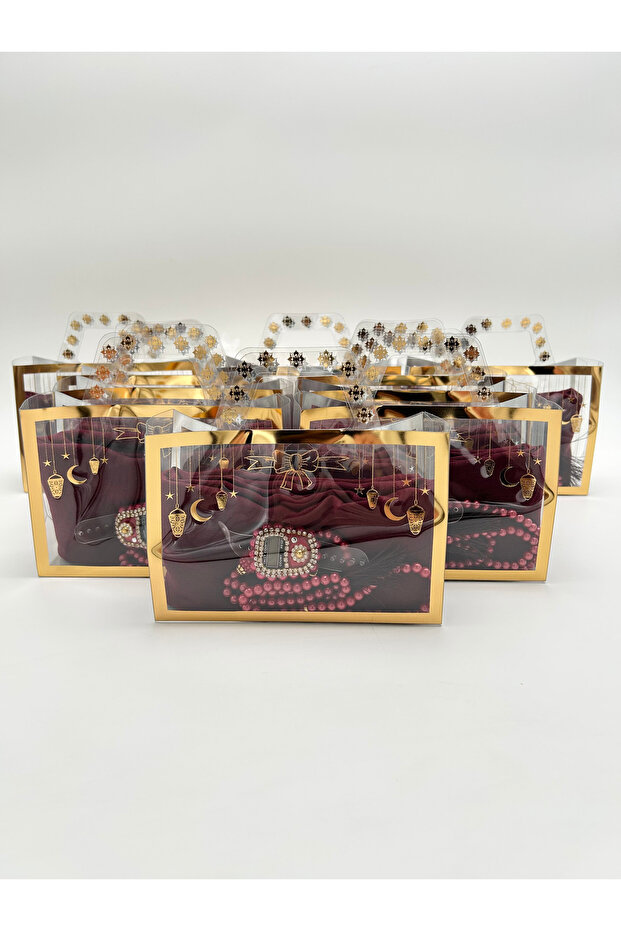 10 Ramadan-Themed Items in a Bag Including a Fringed Cover, Prayer Beads and a Stone Zikirmatik Set.