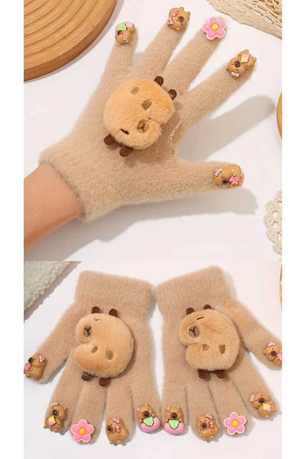 Cute Bear & Capybara Plush Girls' Gloves Winter Gloves with Capybara Charm