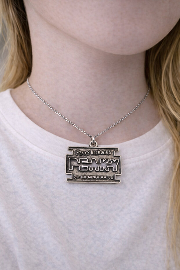 Retro Text Detailed Metal Figure 60 cm Chain Necklace