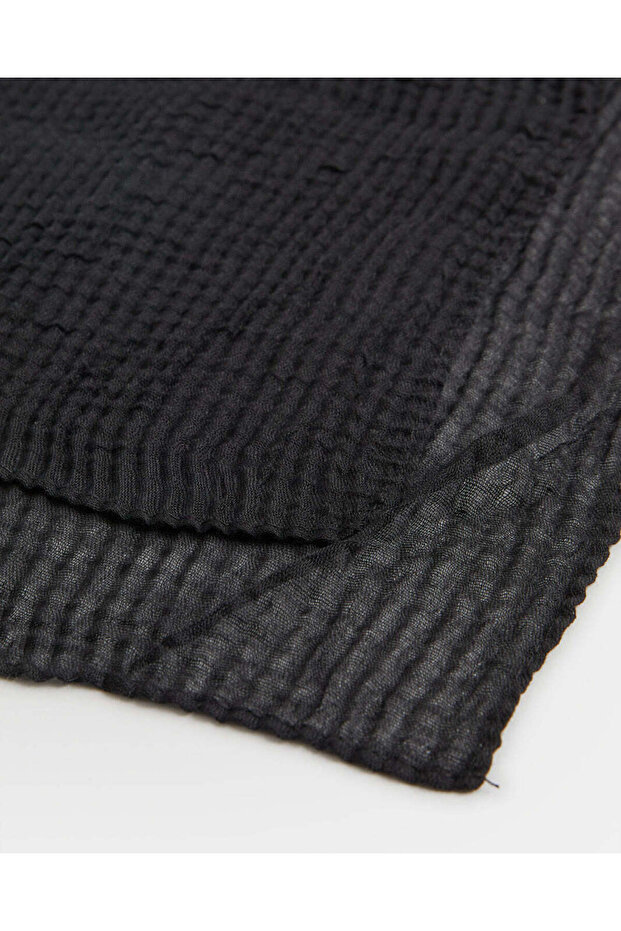 وشاح نسائي أسود سادة - 5