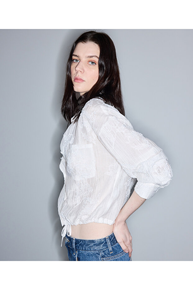 Nakış aplikeli gömlek - 5