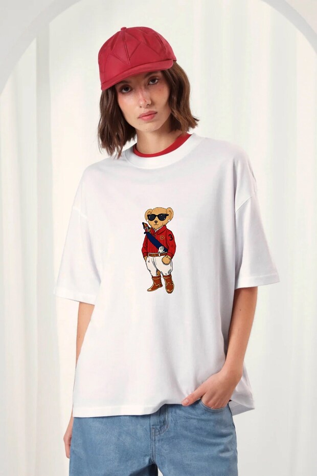 Women's Oversize T-Shirt Milo Bear Printed White – Crew Neck, Comfortable Fit, 100% Cotton