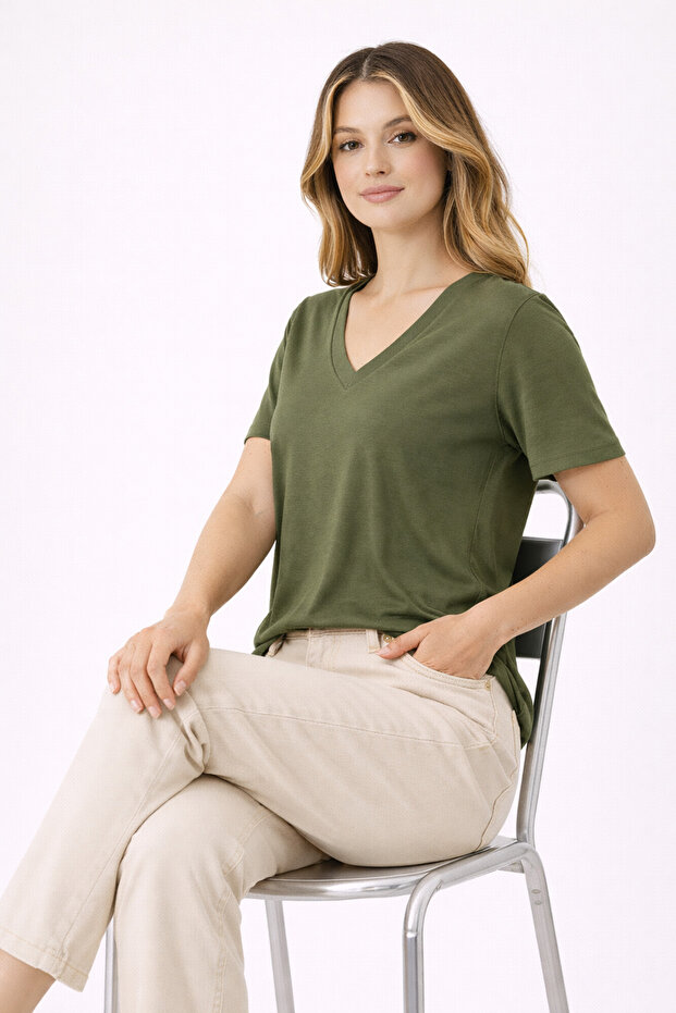 Kadın Haki V Yaka Kısa Kollu Basic Bluz - 2