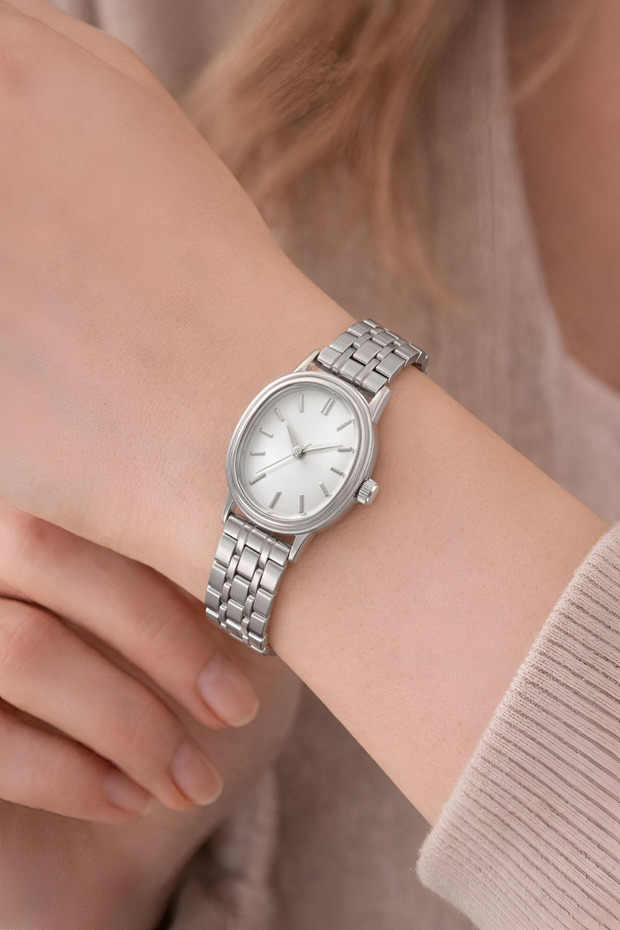 Women's Minimal Wristwatch Stylish & Simple Design in Special Box