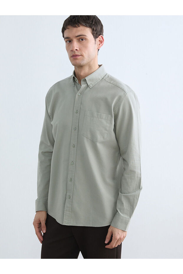قميص رجالي من NEVAVM بتصميم Regular Fit Oxford
